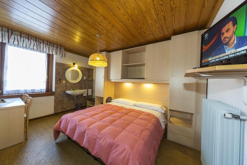 Hotel Trentino Фольгария Экстерьер фото